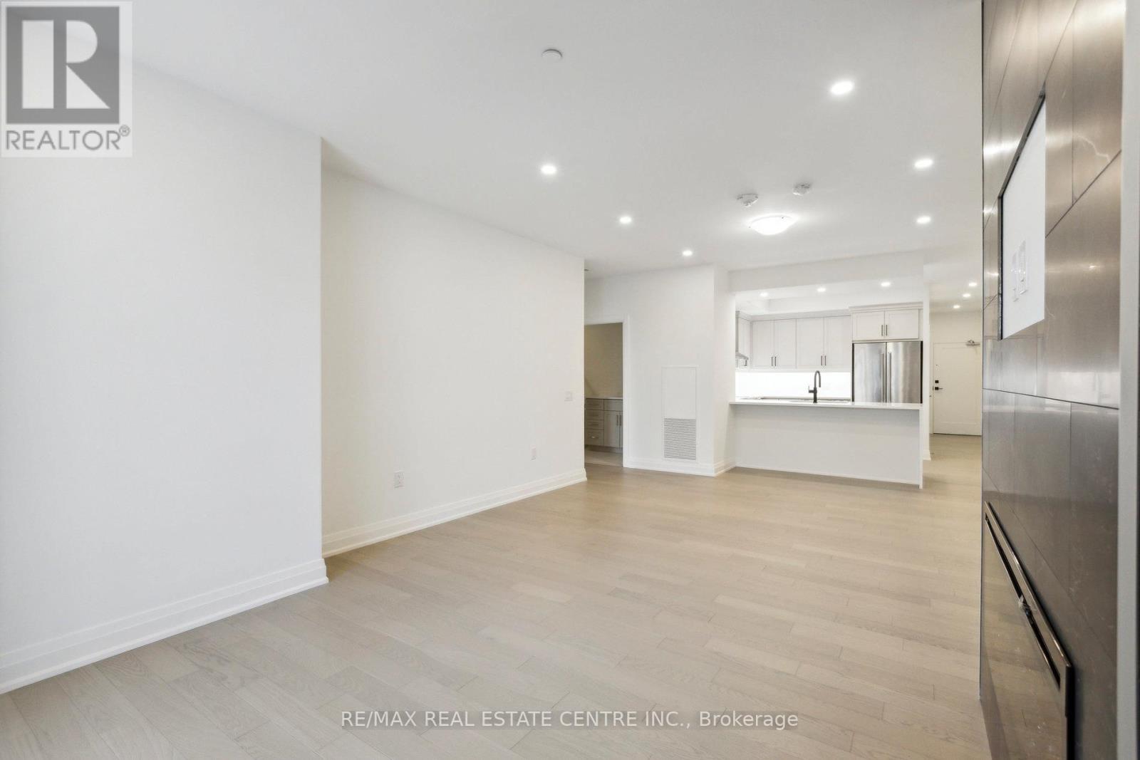 602 - 71 Wyndham Street S, Guelph, Ontario  N1E 5R3 - Photo 12 - X12570598