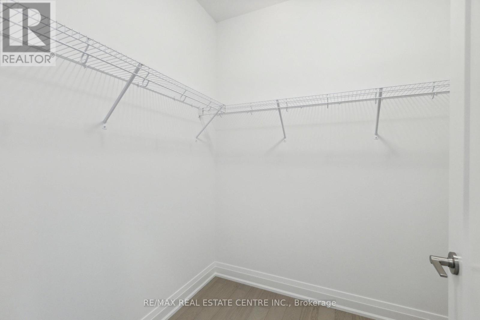 602 - 71 Wyndham Street S, Guelph, Ontario  N1E 5R3 - Photo 16 - X12570598