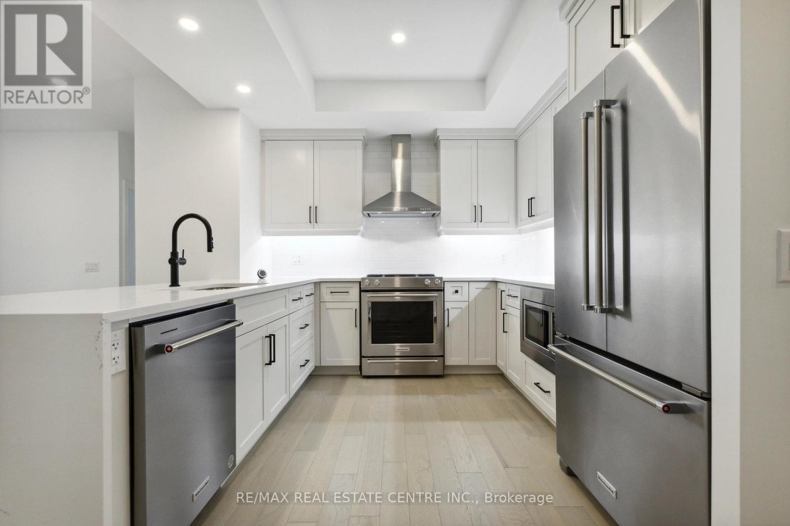 602 - 71 Wyndham Street S, Guelph, Ontario  N1E 5R3 - Photo 7 - X12570598