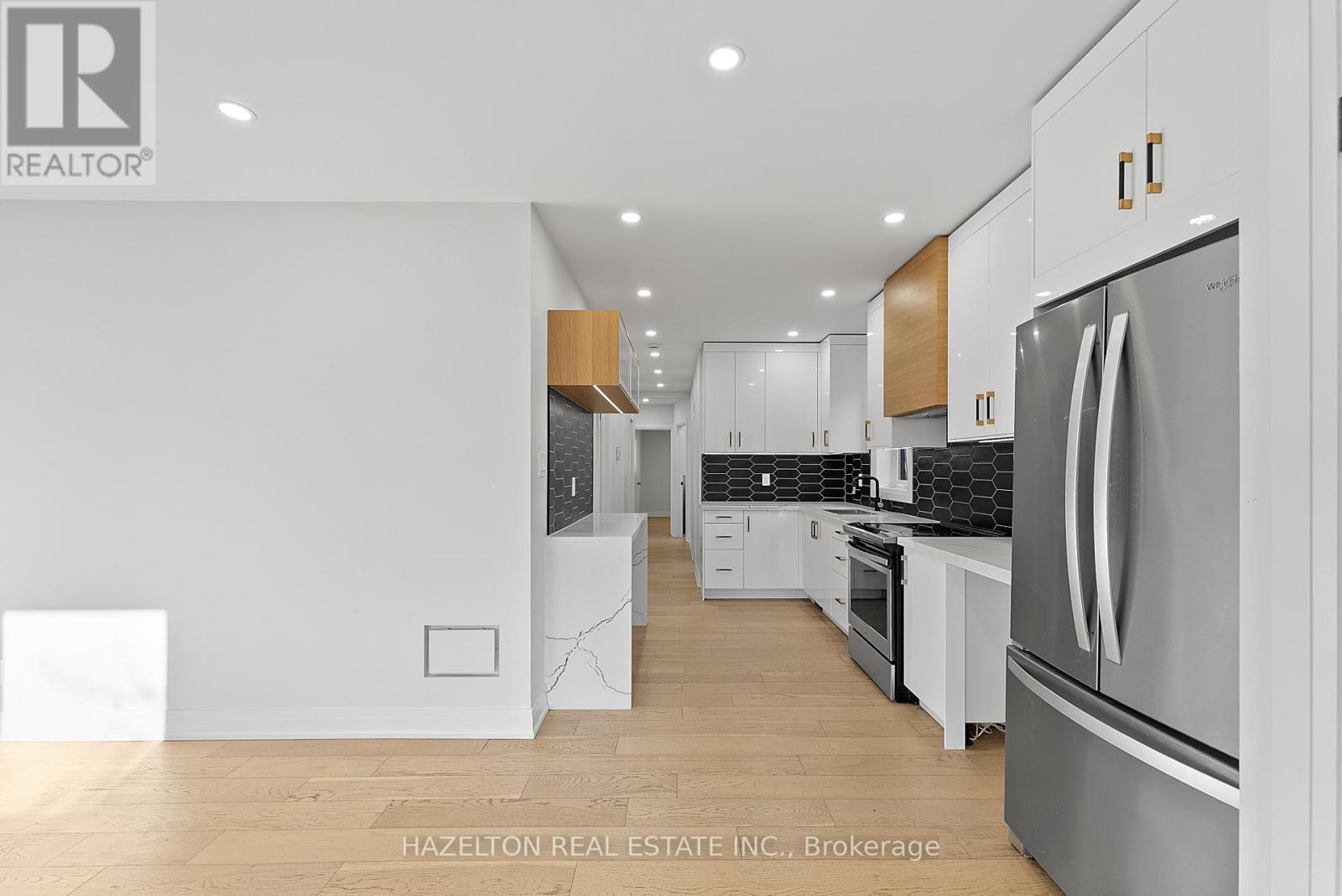 Main - 99 Twenty Sixth Street, Toronto, Ontario  M8V 3R9 - Photo 9 - W12515114