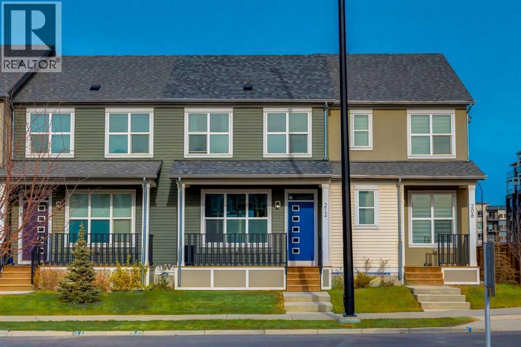 212 142 Avenue Nw, Calgary, Alberta  T3P 0V7 - Photo 2 - A2268986