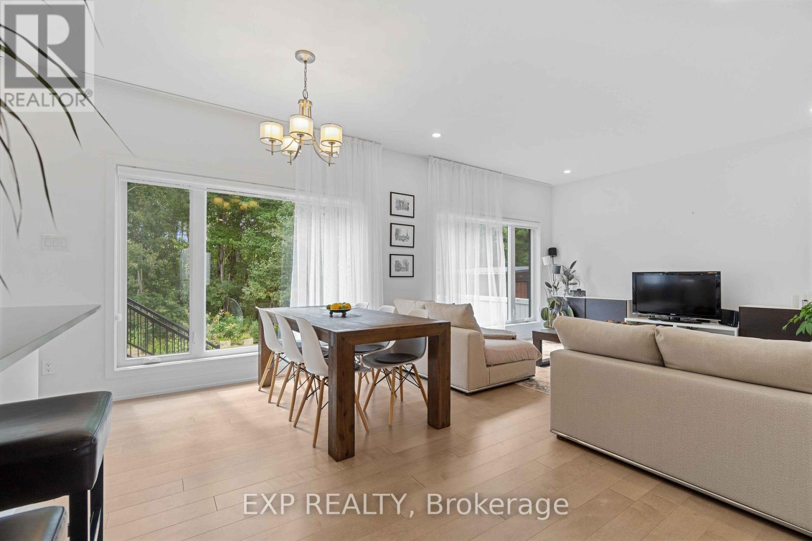 394 Dore Street, Casselman, Ontario  K0A 1M0 - Photo 14 - X12472449