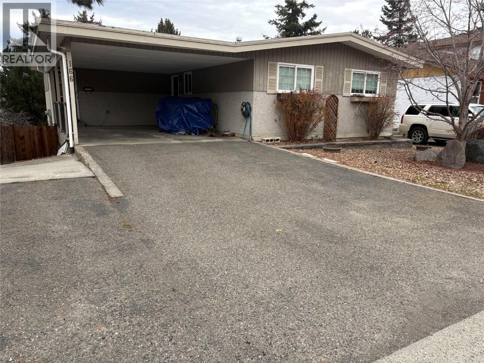 166 Robson Drive, Kamloops, British Columbia
