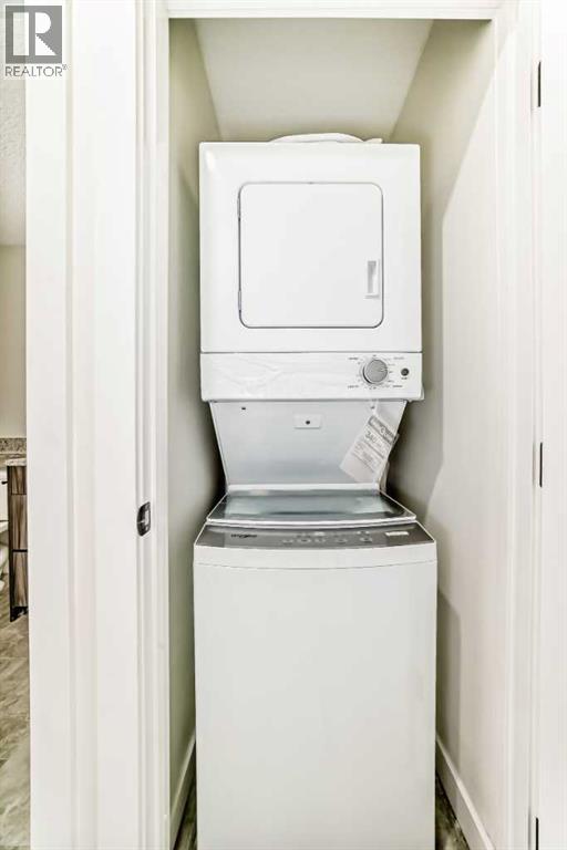 946 Berkley Drive Nw, Calgary, Alberta  T3K 1A2 - Photo 26 - A2264876