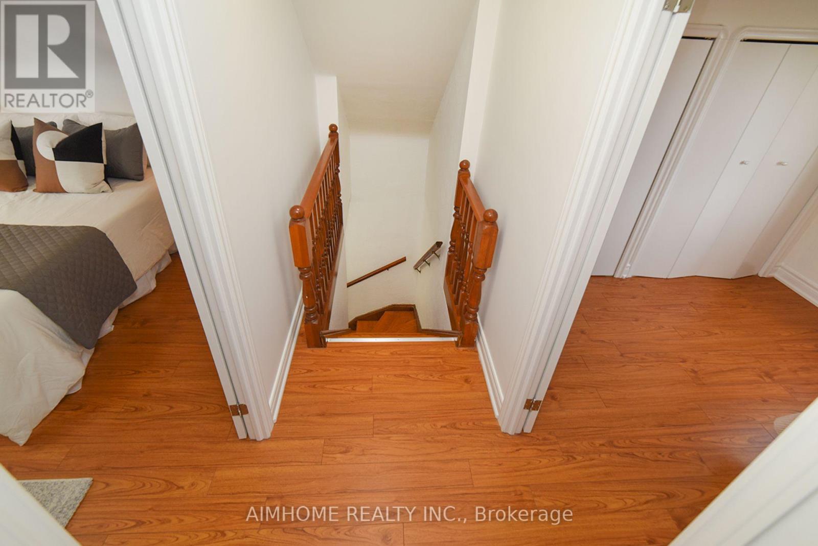 18 Ilfracombe Crescent, Toronto, Ontario  M1R 3R8 - Photo 17 - E12570590