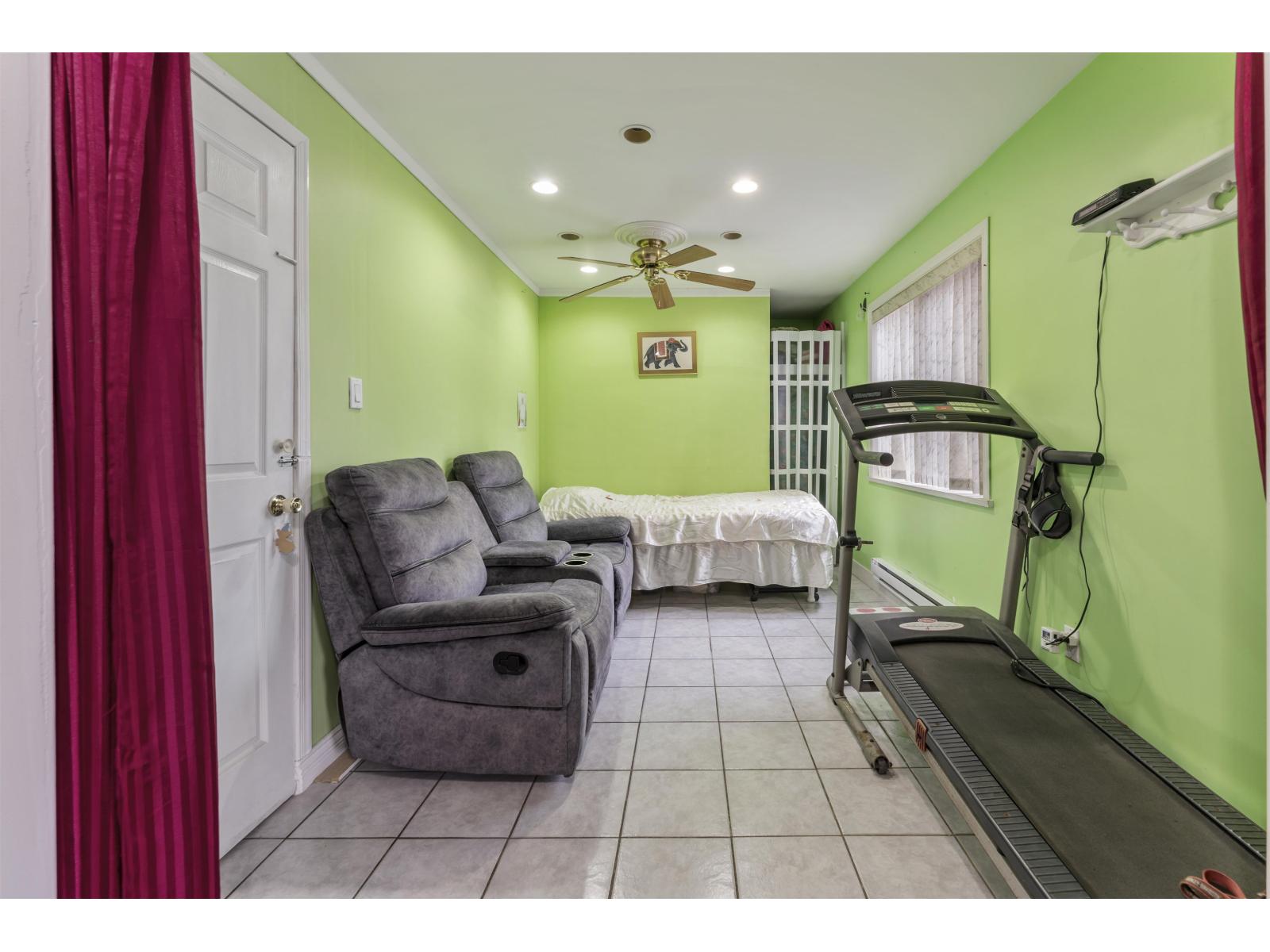 13567 67a Avenue, Surrey, British Columbia  V3W 2C1 - Photo 8 - R3044789