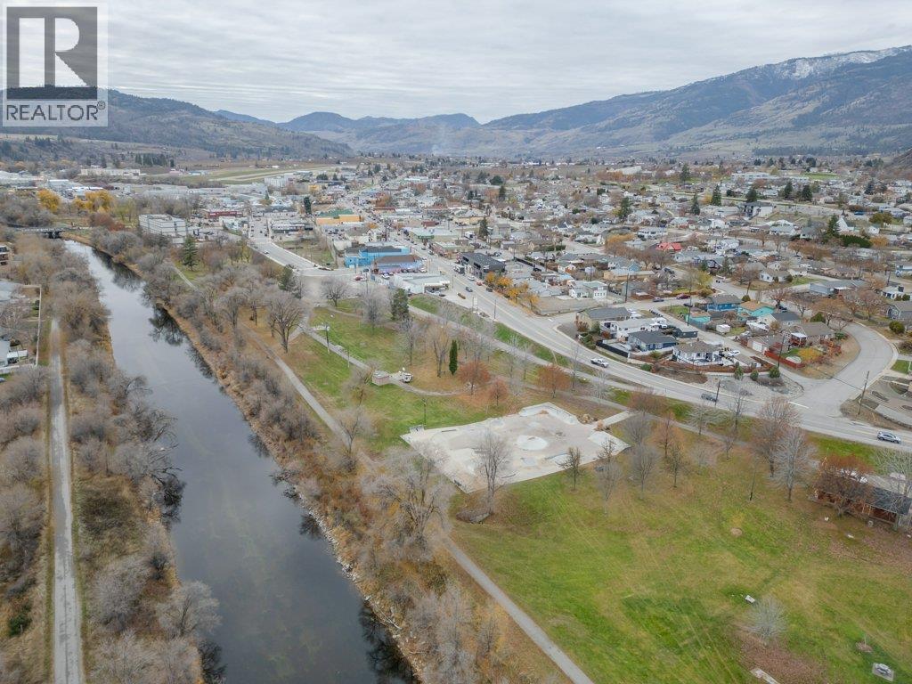 428 Hillcrest Avenue, Oliver, British Columbia  V0H 1T0 - Photo 44 - 10368914