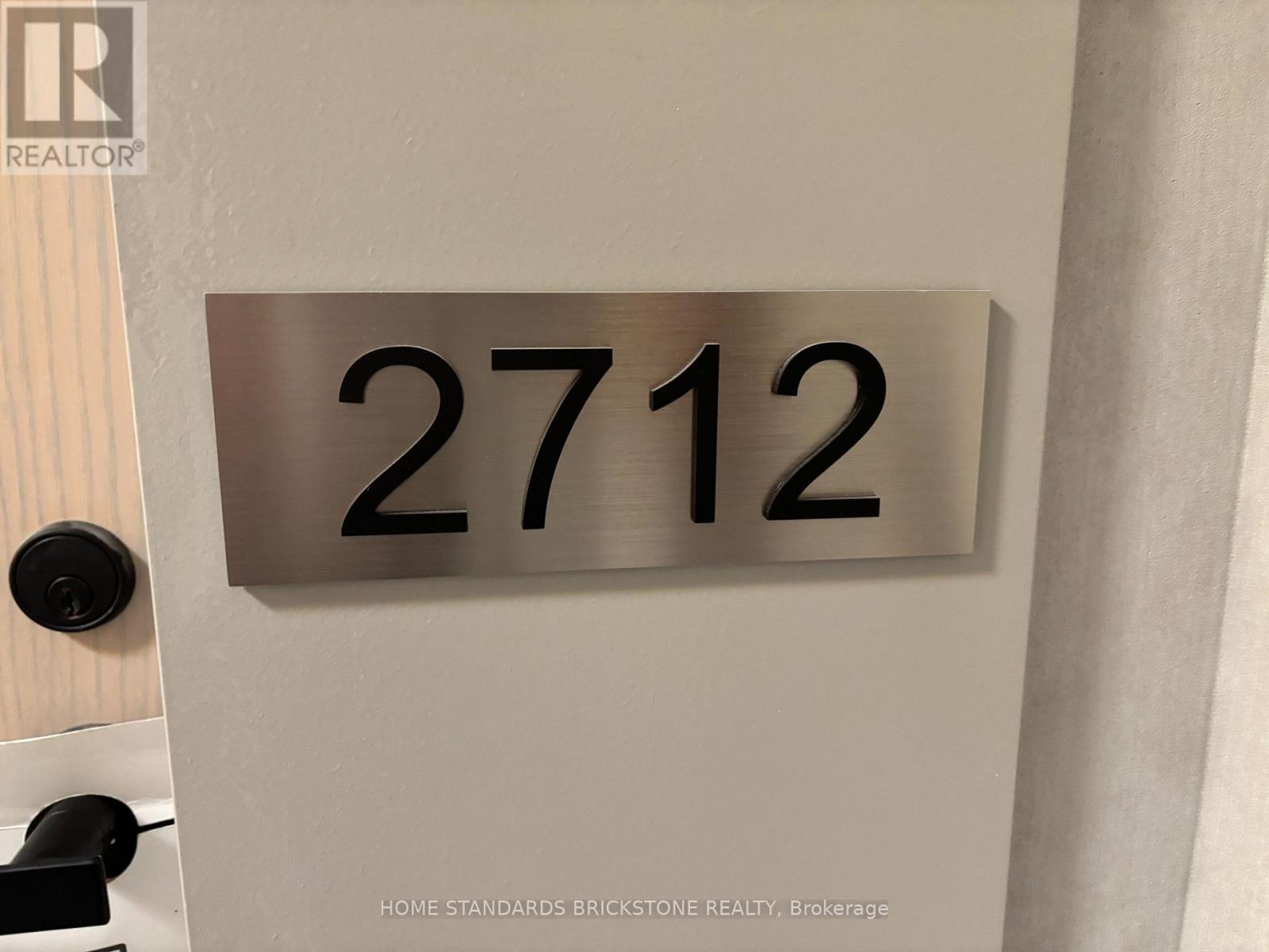 2712 - 8 Interchange Way, Vaughan, Ontario  L4K 5Z7 - Photo 6 - N12570626