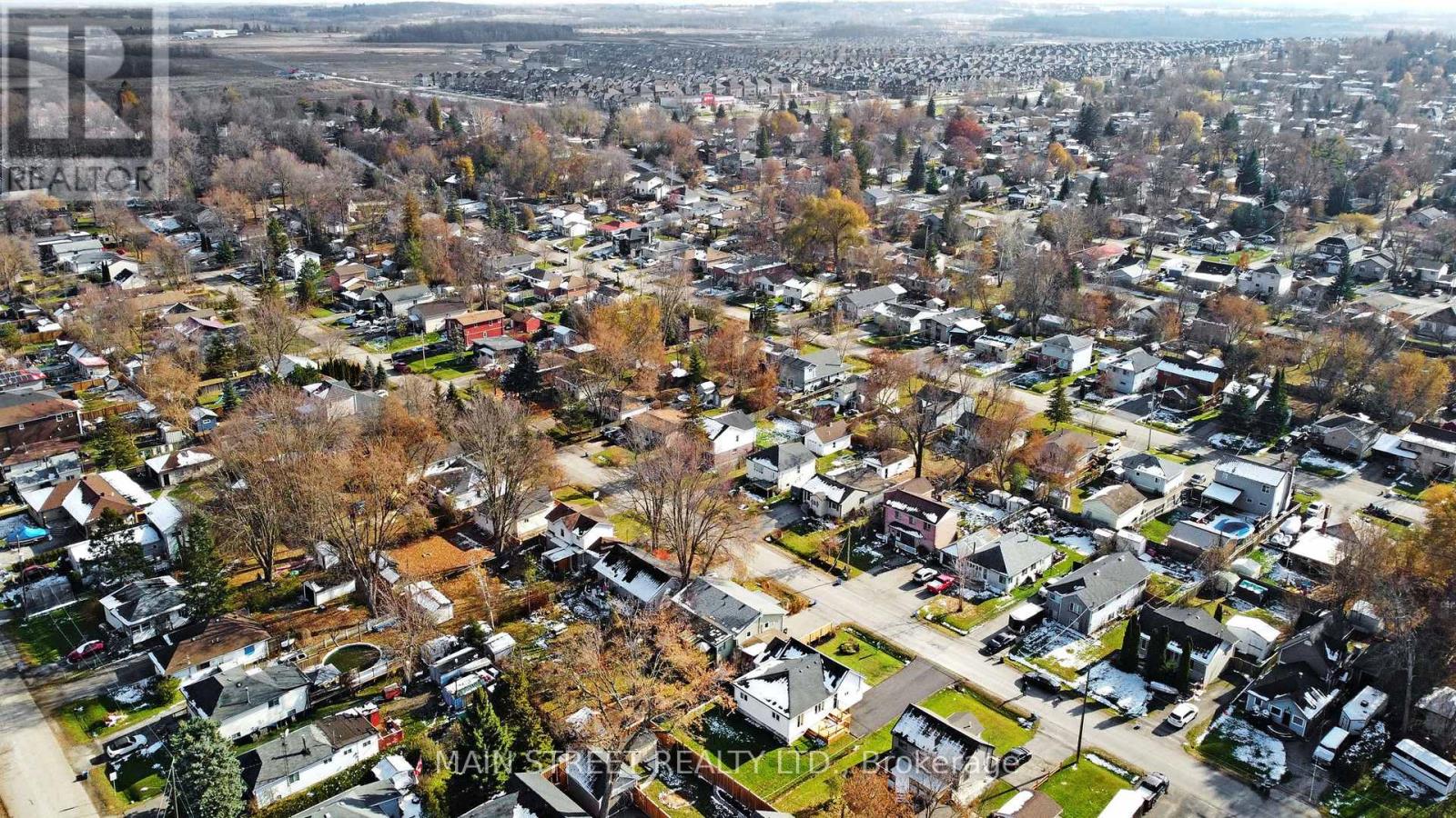 314 Kenwood Avenue, Georgina, Ontario  L4P 2X5 - Photo 37 - N12570638