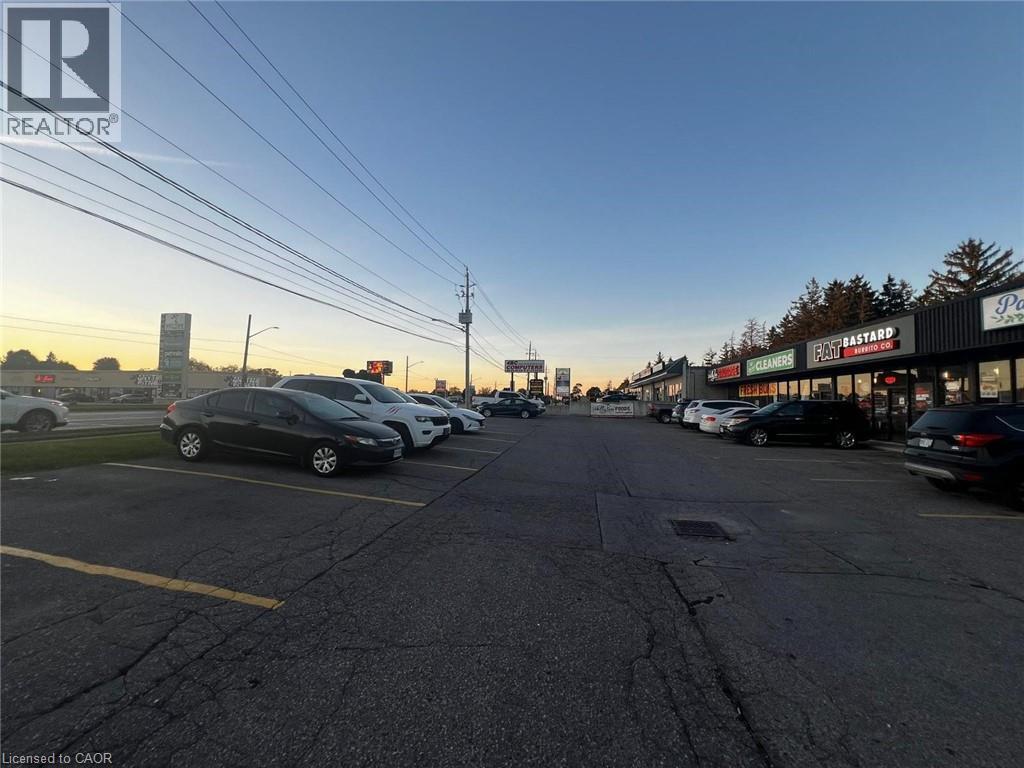 190 King George Road Unit# 3, Brantford, Ontario  N3R 5L3 - Photo 4 - 40731309