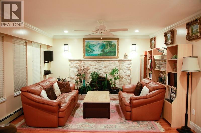 2038 E 40th Avenue, Vancouver, British Columbia  V5P 1J3 - Photo 4 - R3068623