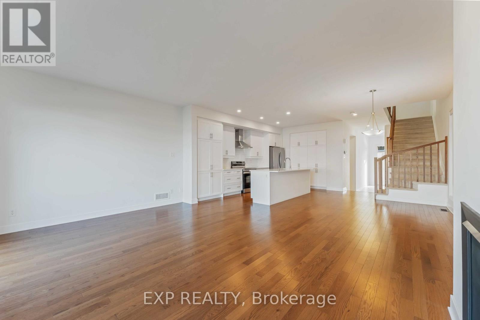 796 Solarium Avenue, Ottawa, Ontario K4M 0N7 - Photo 10 - X12570644