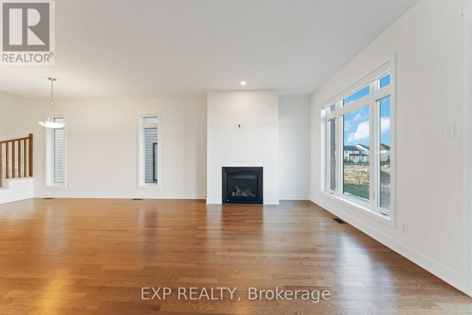 796 Solarium Avenue, Ottawa, Ontario K4M 0N7 - Photo 12 - X12570644