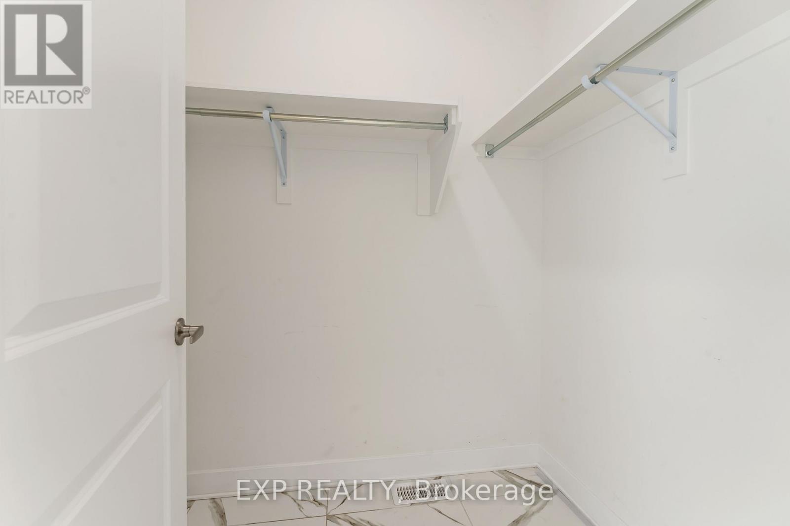 796 Solarium Avenue, Ottawa, Ontario K4M 0N7 - Photo 3 - X12570644