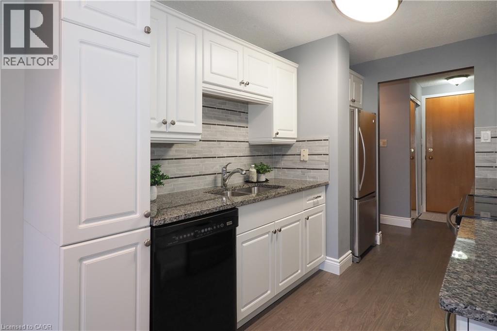 55 Blue Springs Drive Unit# Ph12, Waterloo, Ontario  N2J 4T3 - Photo 20 - 40781696