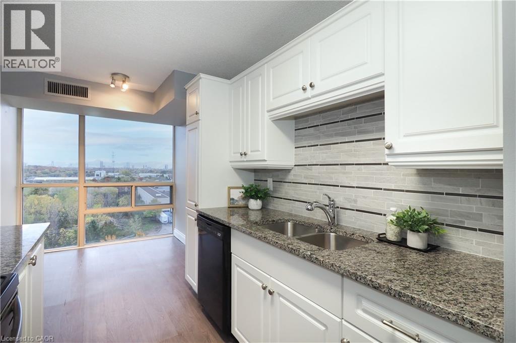 55 Blue Springs Drive Unit# Ph12, Waterloo, Ontario  N2J 4T3 - Photo 18 - 40781696