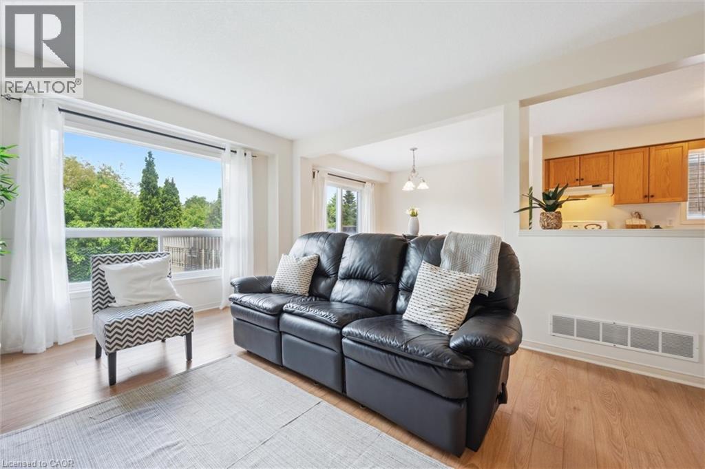 566 Bonavista Drive, Waterloo, Ontario  N2K 3Z7 - Photo 8 - 40784177