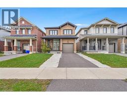 220 BEDROCK Drive, Hamilton, Ontario