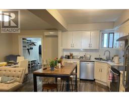 1074 BLOOR STREET W, Toronto, Ontario