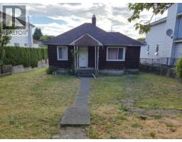 <div class="price">$1,998,000</div> 6029 Dumfries Street, Vancouver<br><div style="margin-bottom:8px;"><small>Sutton Group-West Coast Realty</small></div><div class='bed_bath'>2 Bed | 1 Bath</div>