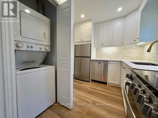 Main Floor/apt#1 - 1700 Gerrard Street, Toronto, Ontario  M4L 2B2 - Photo 17 - E12570668