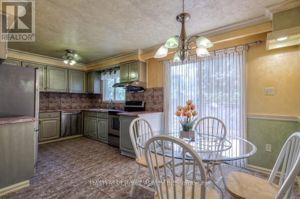 29 Liebeck Crescent, Markham, Ontario  L3R 1Y4 - Photo 7 - N12570670