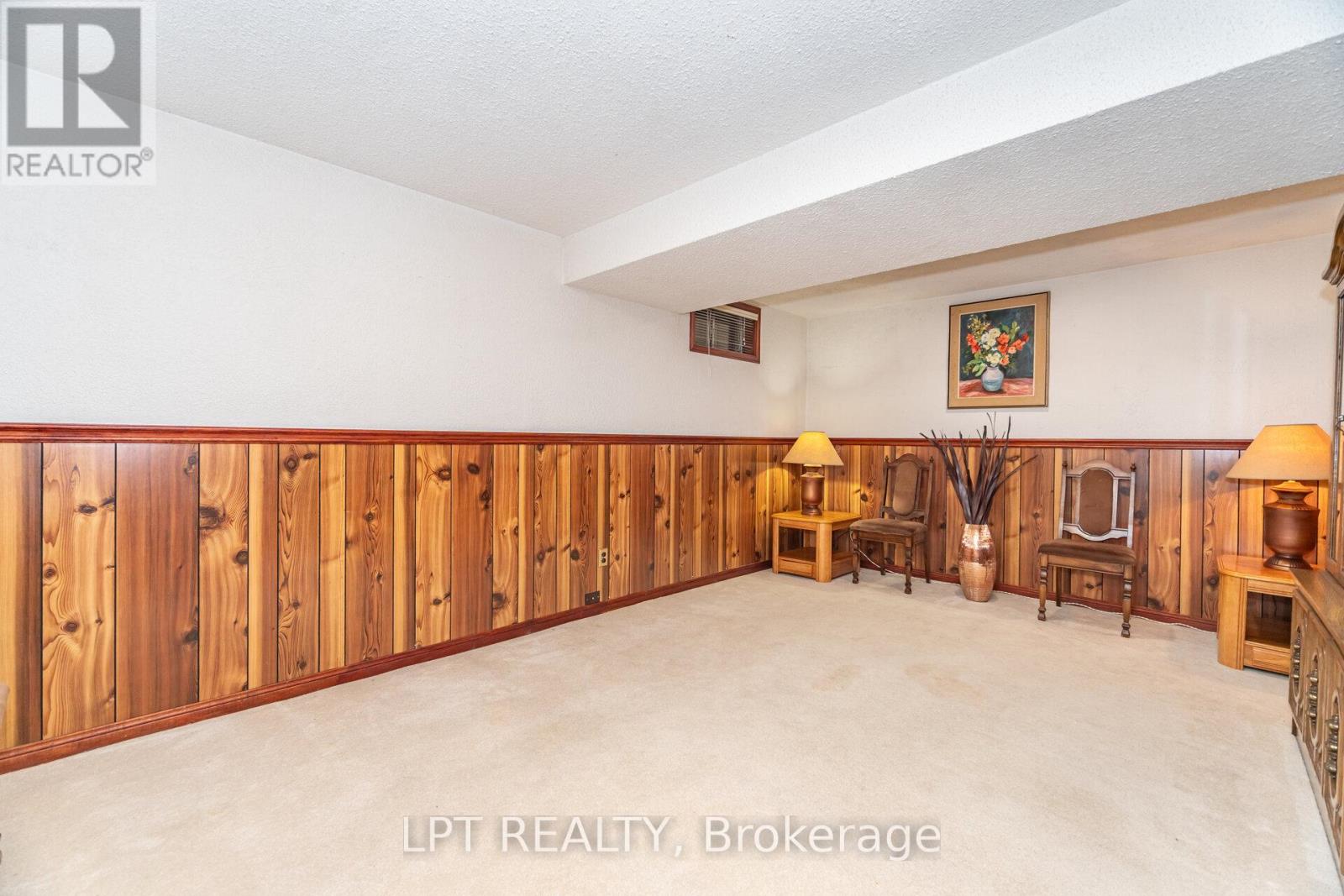 27 Woodsview Avenue, Toronto, Ontario  M9W 6B9 - Photo 26 - W12570664