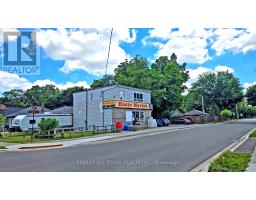 88 ELLIOTT STREET, Brampton, Ontario