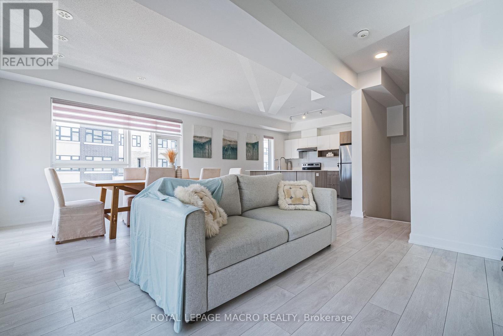 13 - 1121 Cooke Boulevard, Burlington, Ontario L7T 0C3 - Photo 12 - W12570674