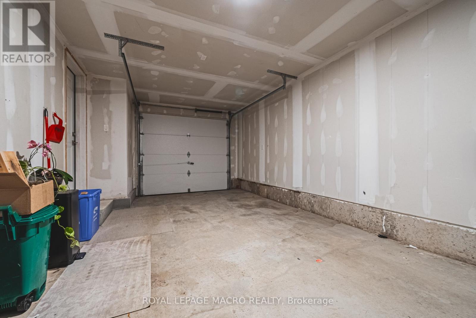 13 - 1121 Cooke Boulevard, Burlington, Ontario L7T 0C3 - Photo 43 - W12570674