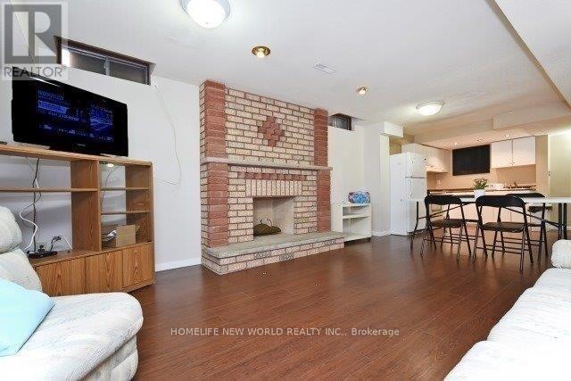 Bsmt - 4260 Wakefield Crescent, Mississauga, Ontario  L5C 4M4 - Photo 9 - W12570676