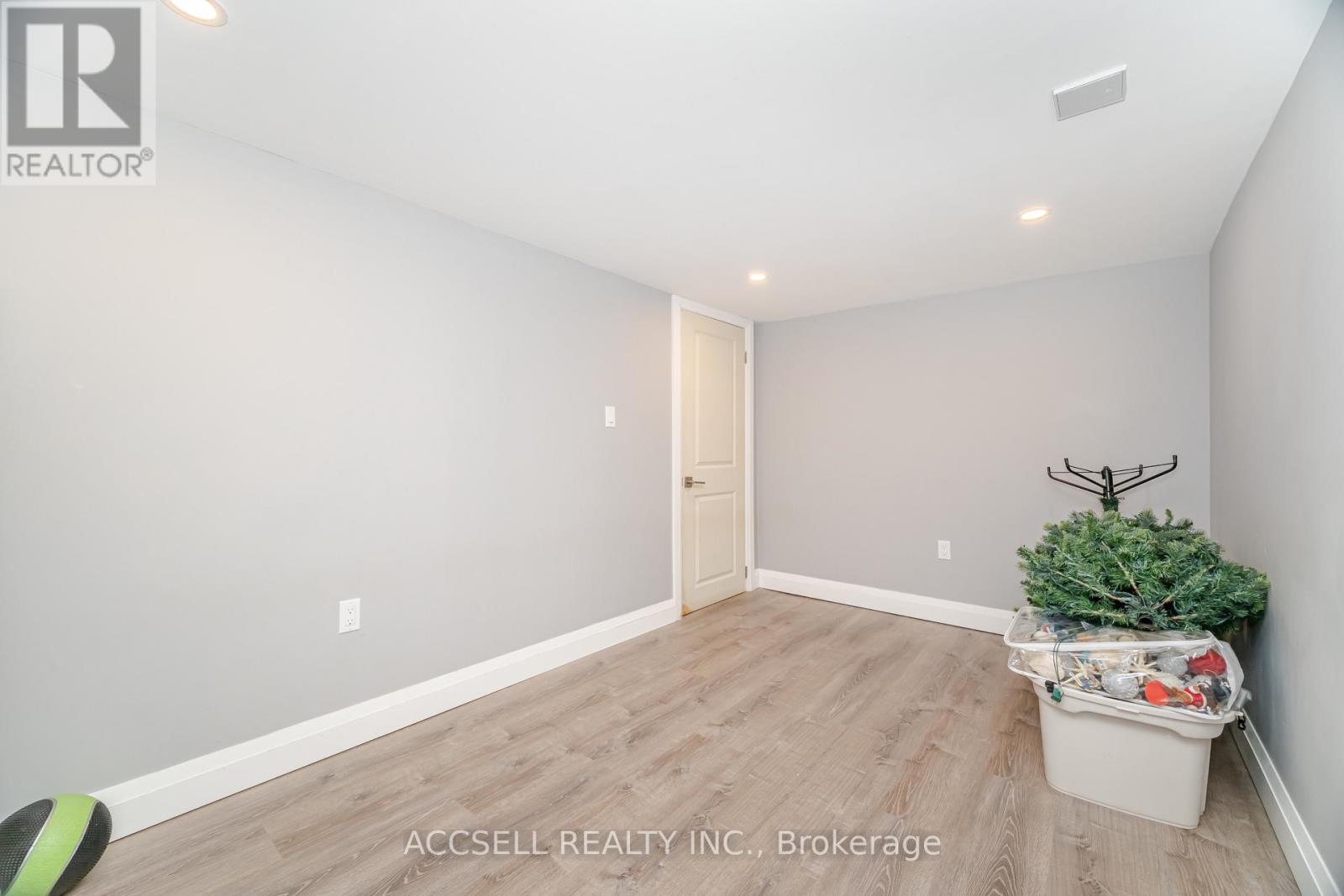 3 Longyear Drive, Hamilton, Ontario  L8B 0E1 - Photo 40 - X12570684