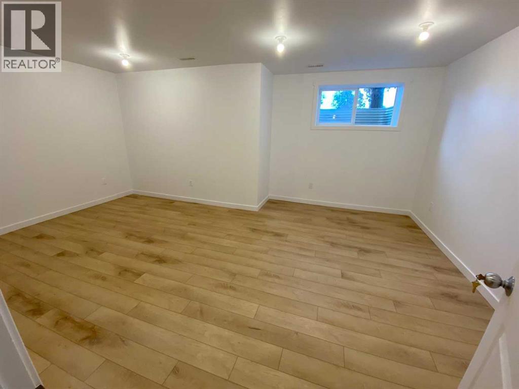 11 Copperpond Landing Se, Calgary, Alberta  T2Z 1G6 - Photo 30 - A2258421