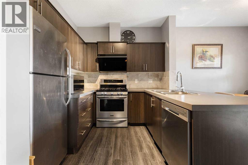 11 Copperpond Landing Se, Calgary, Alberta  T2Z 1G6 - Photo 7 - A2258421