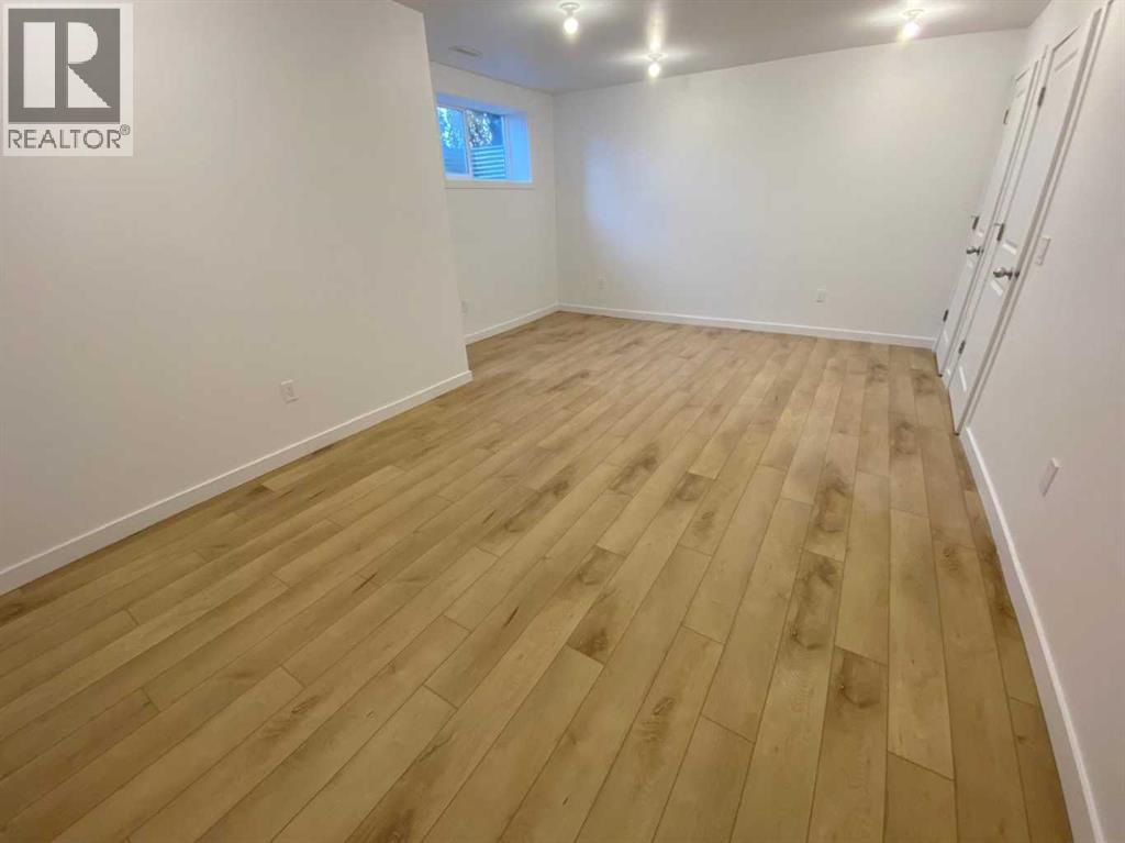 11 Copperpond Landing Se, Calgary, Alberta  T2Z 1G6 - Photo 31 - A2258421