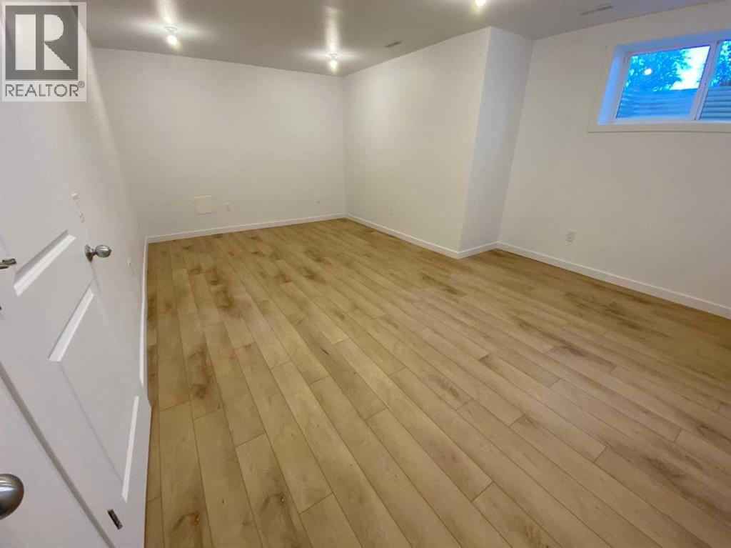 11 Copperpond Landing Se, Calgary, Alberta  T2Z 1G6 - Photo 32 - A2258421