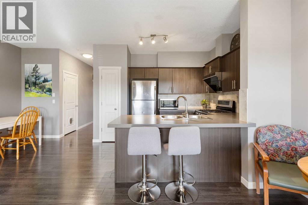 11 Copperpond Landing Se, Calgary, Alberta  T2Z 1G6 - Photo 6 - A2258421