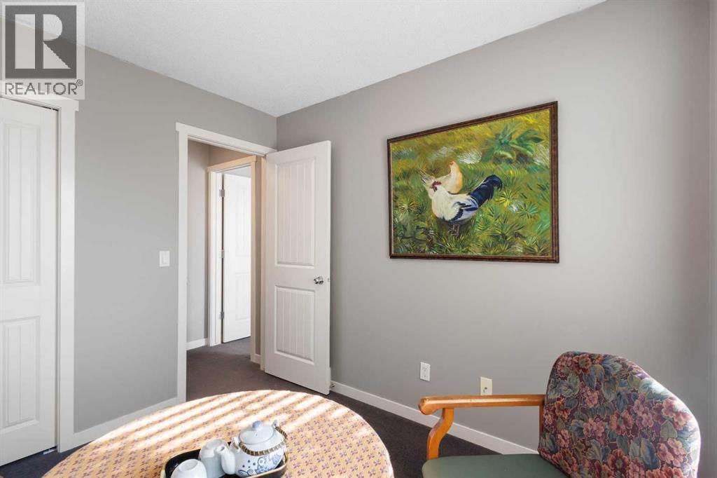 11 Copperpond Landing Se, Calgary, Alberta  T2Z 1G6 - Photo 24 - A2258421