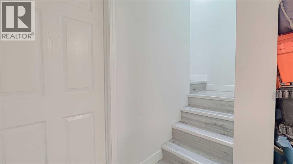 559 Abinger Road Ne, Calgary, Alberta  T2A 6M4 - Photo 20 - A2254920