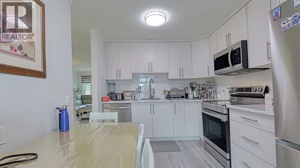 559 Abinger Road Ne, Calgary, Alberta  T2A 6M4 - Photo 8 - A2254920