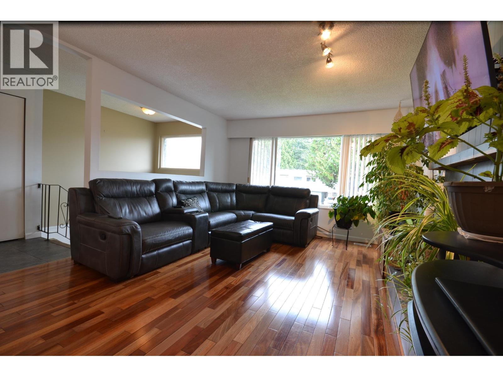 11717 209 Street, Maple Ridge, British Columbia  V2X 7S6 - Photo 5 - R3066471