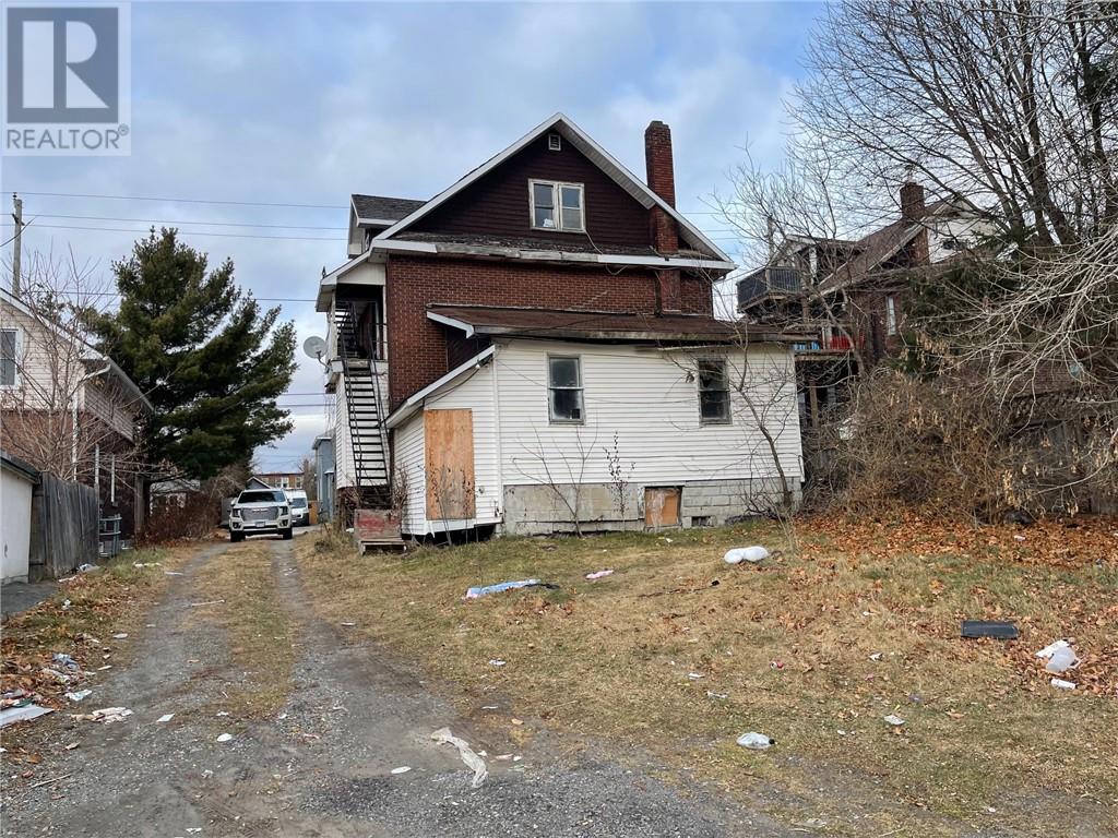 275 Bloor, Sudbury, Ontario  P3C 2L2 - Photo 3 - 2125619