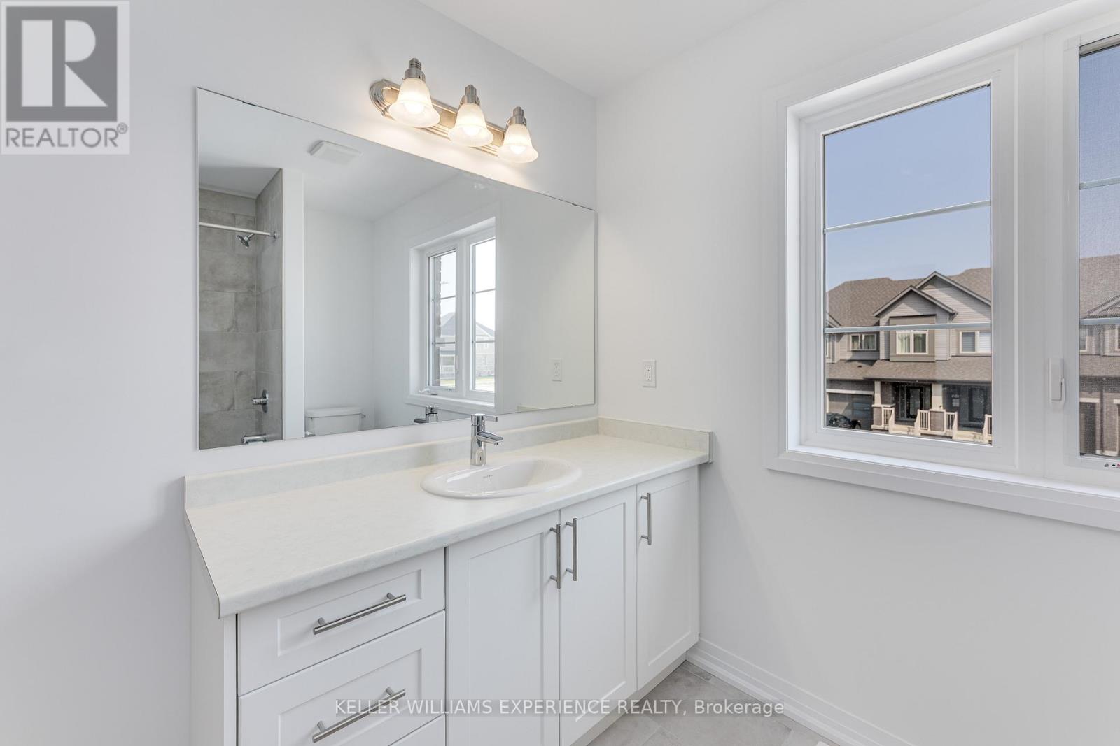 58 Sagewood Avenue, Barrie, Ontario  L9J 0K5 - Photo 23 - S12416050