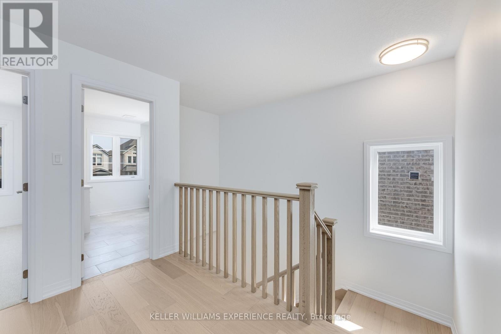 58 Sagewood Avenue, Barrie, Ontario  L9J 0K5 - Photo 12 - S12416050