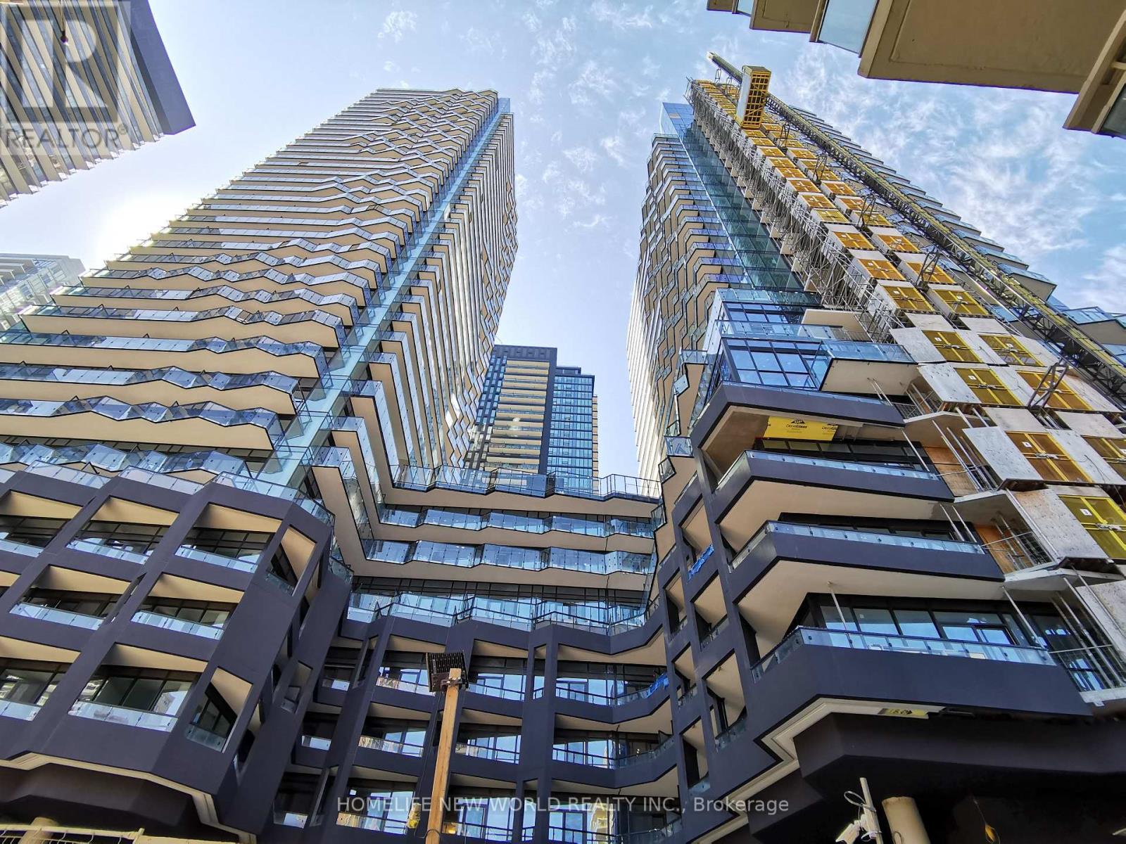 1906 - 120 BROADWAY AVENUE, Toronto, Ontario