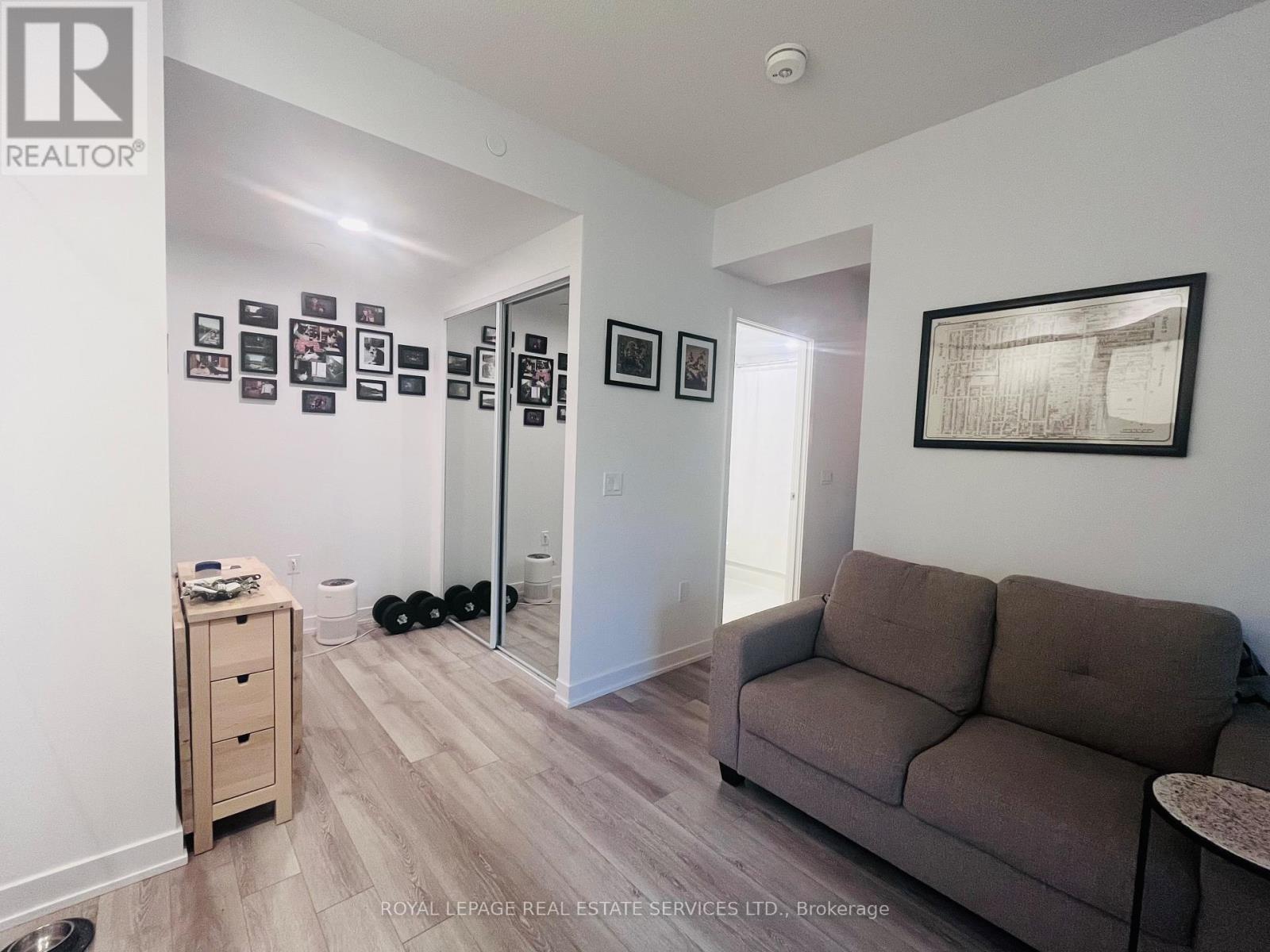 2413 - 230 Simcoe Street, Toronto, Ontario  M5T 0G7 - Photo 9 - C12570726