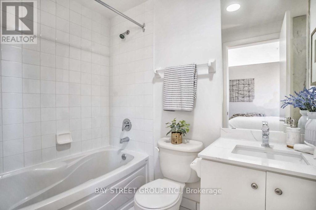 312 - 700 King Street W, Toronto, Ontario  M5V 2Y6 - Photo 13 - C12570730