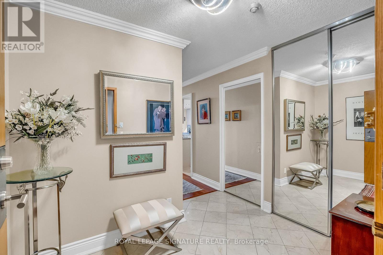 1804 - 195 Wynford Drive, Toronto, Ontario  M3C 3P3 - Photo 4 - C12570746