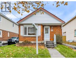 18 HERRON AVENUE, Toronto, Ontario
