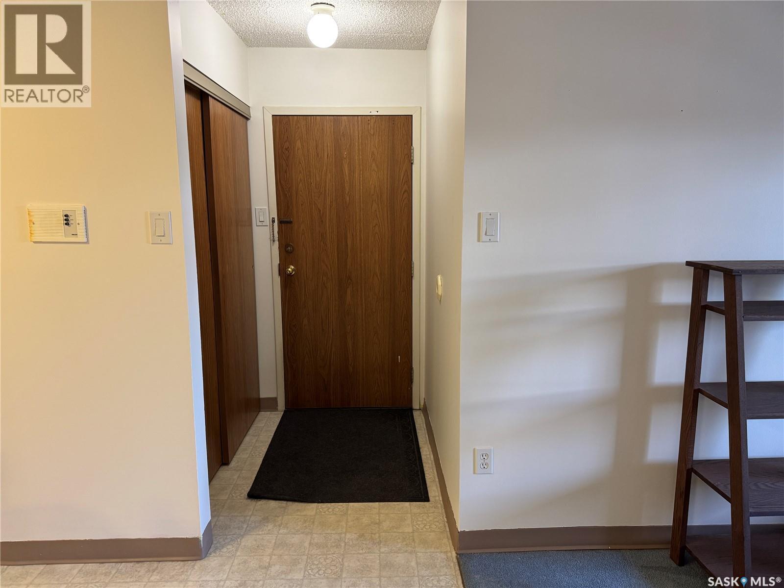 204 463 Pendygrasse Road, Saskatoon, Saskatchewan  S7M 5H3 - Photo 4 - SK024571